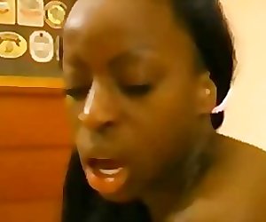 ebony amateur cumshot black